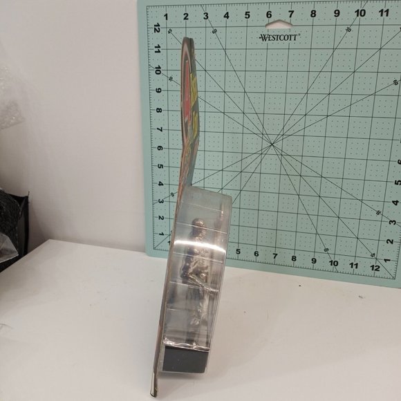 Vintage sealed Silver Surfer Action Figure Toy Marvel Comics Fantastic 4. Toybiz - Picture 4 of 5